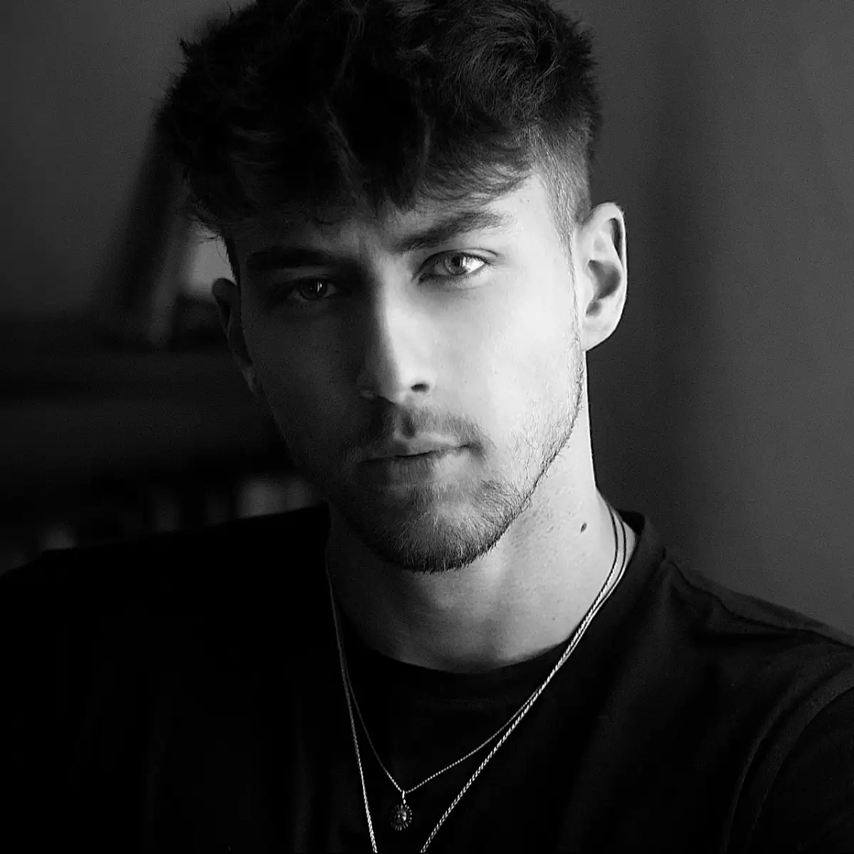 Thumb 1
